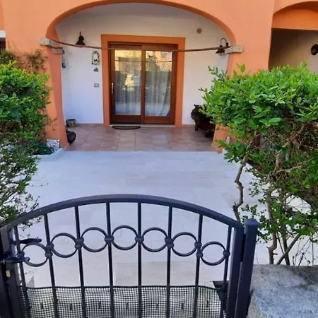 Le Residenze Del Mare Villa Porto San Paolo  Exterior photo